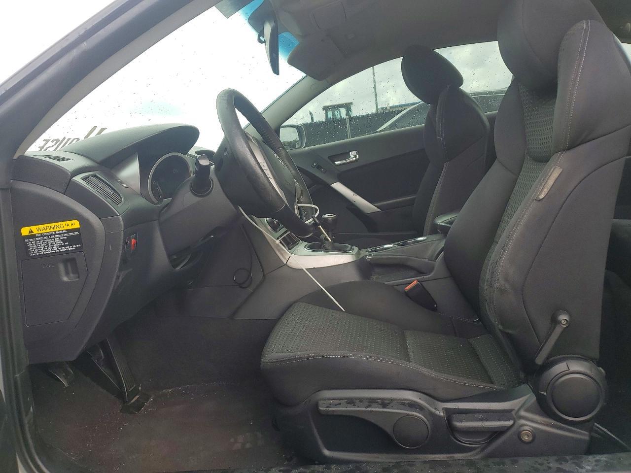 2010 HYUNDAI GENESIS
