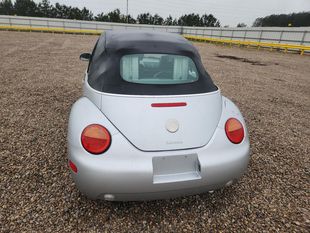 2005 VOLKSWAGEN Beetle