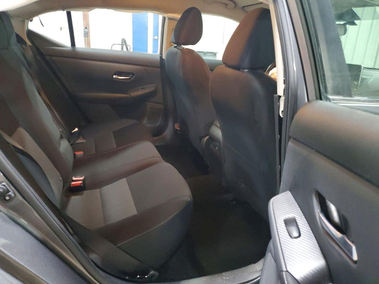 2022 NISSAN SENTRA