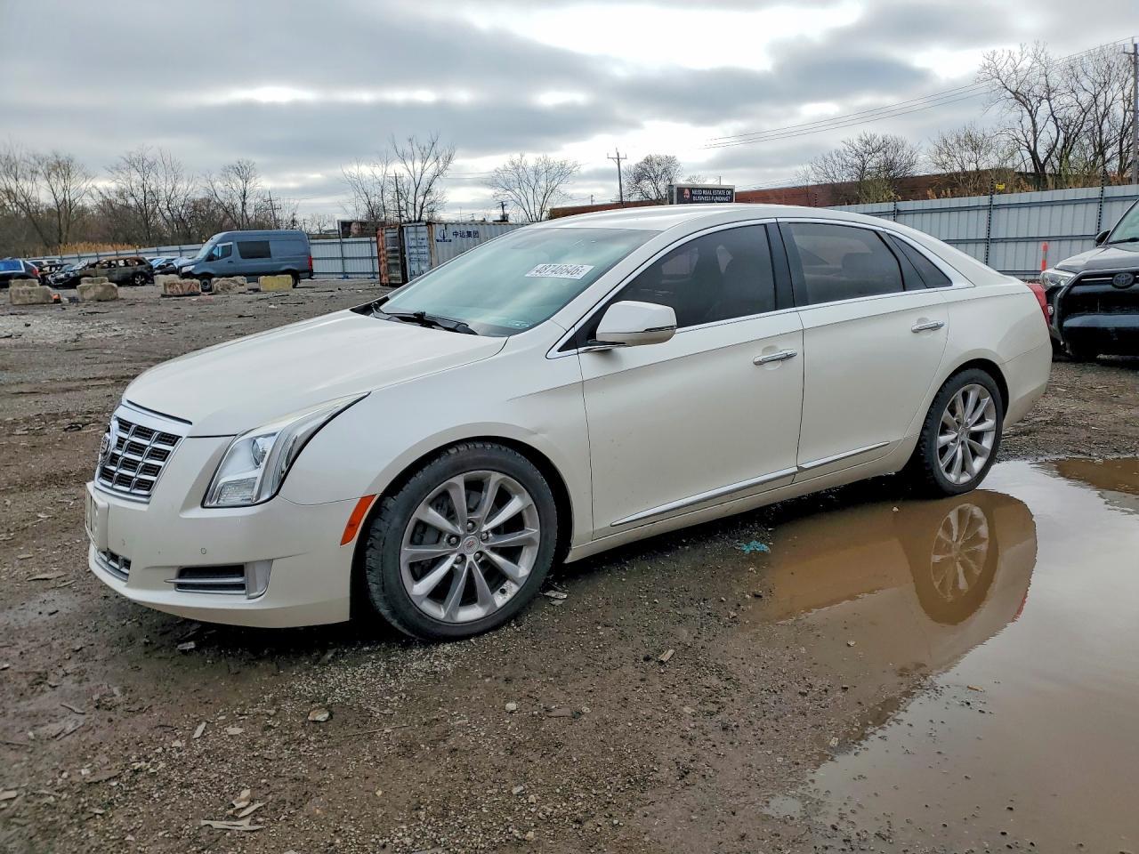 2013 CADILLAC XTS