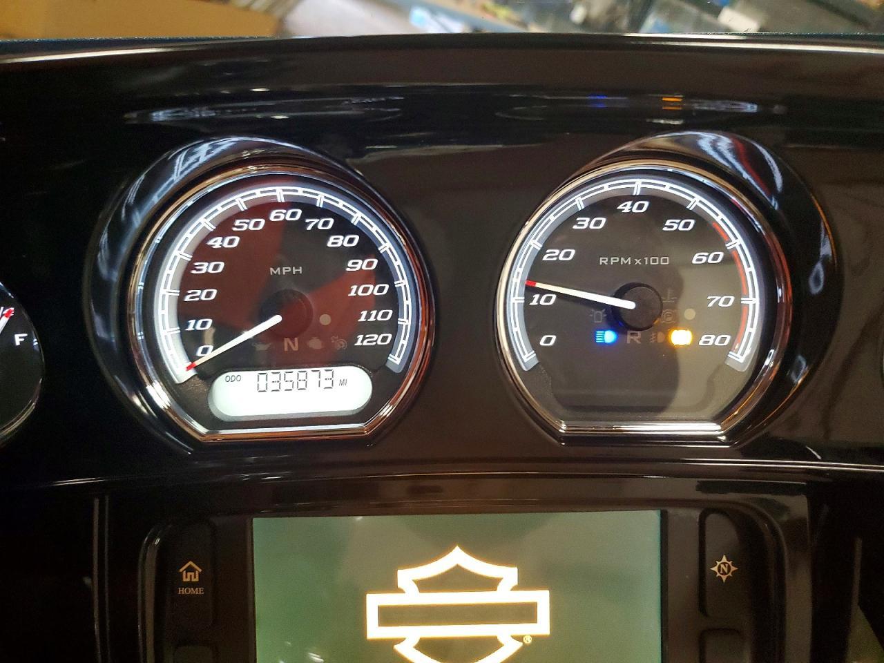 2014 HARLEY-DAVIDSON FLHTK
