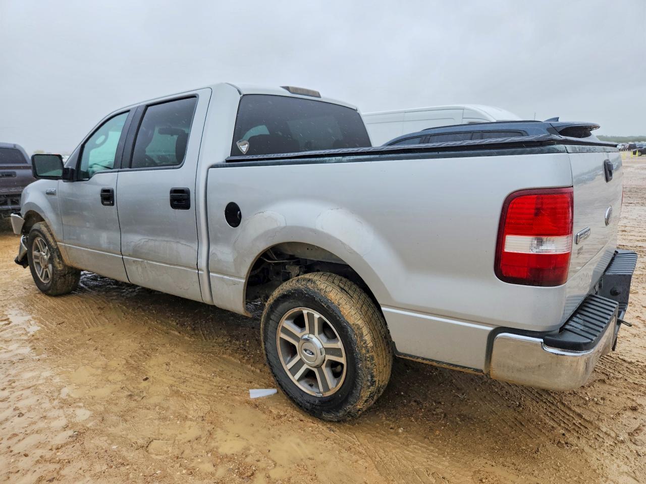 2004 FORD F-150 Lightning