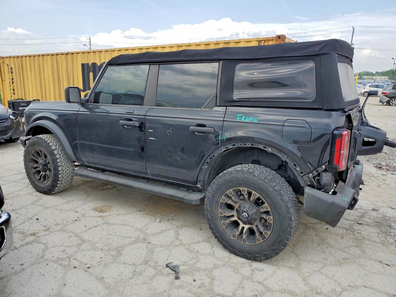 2022 FORD Bronco