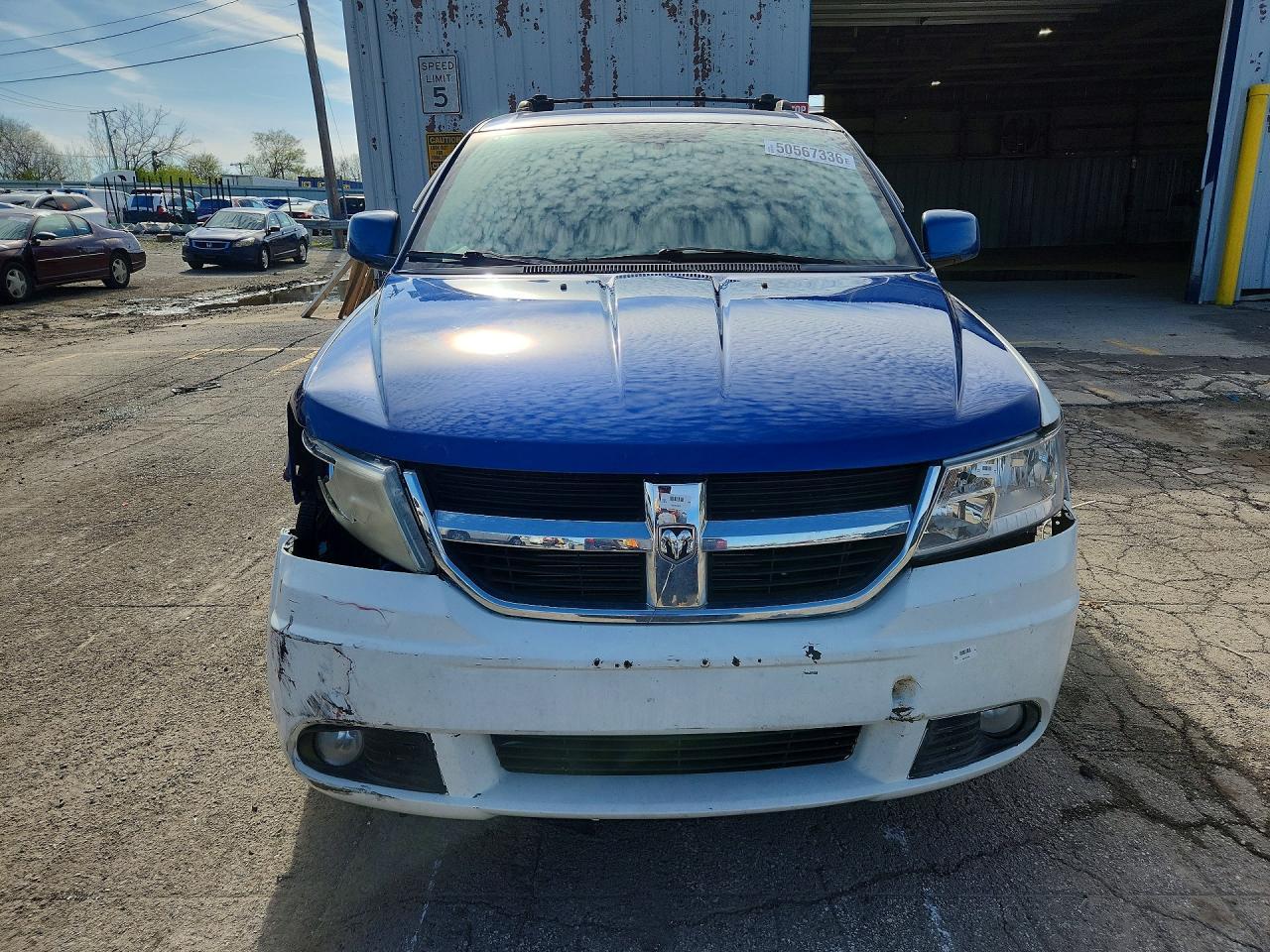 2010 DODGE JOURNEY