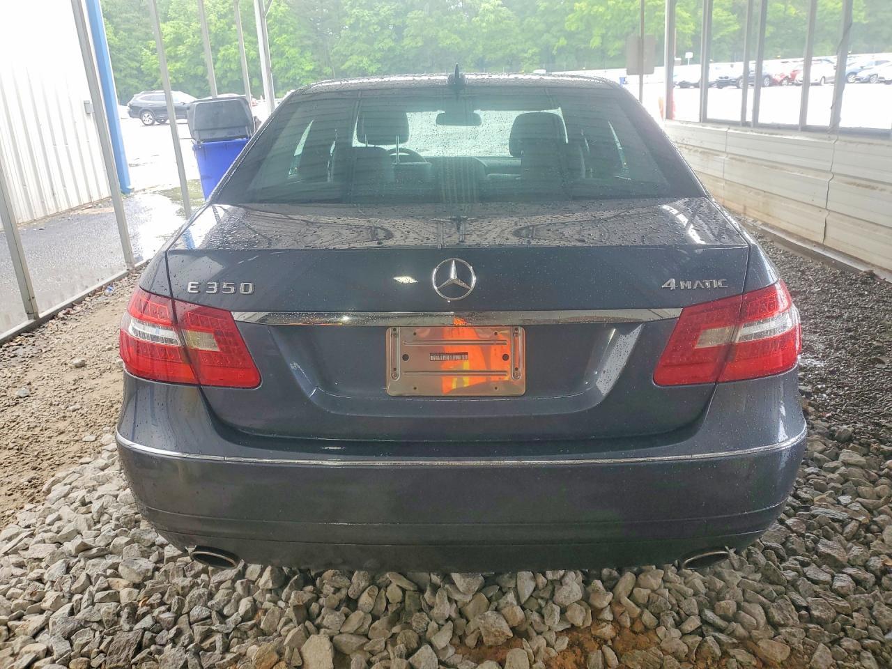 2013 MERCEDES-BENZ E-Class
