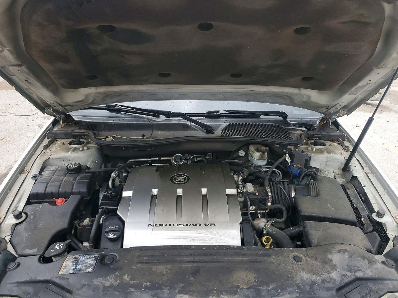 2010 CADILLAC DTS