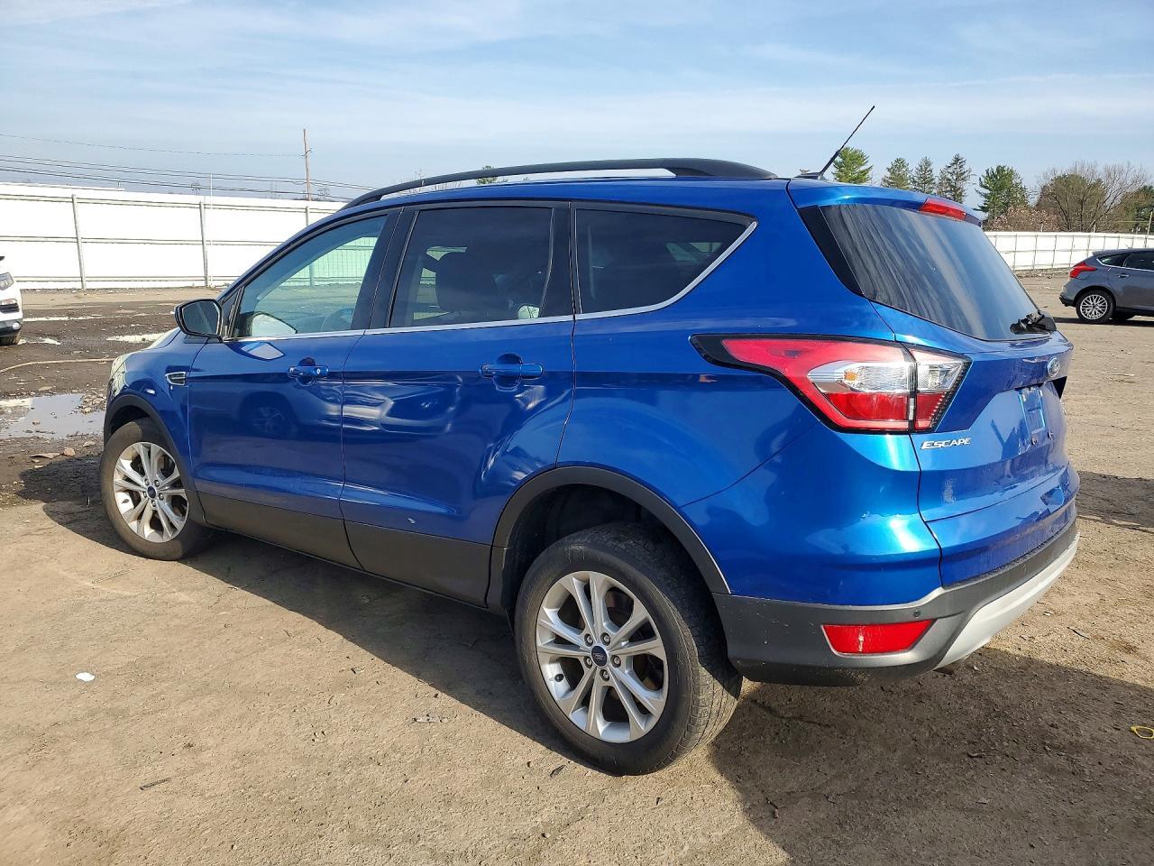 2017 FORD ESCAPE