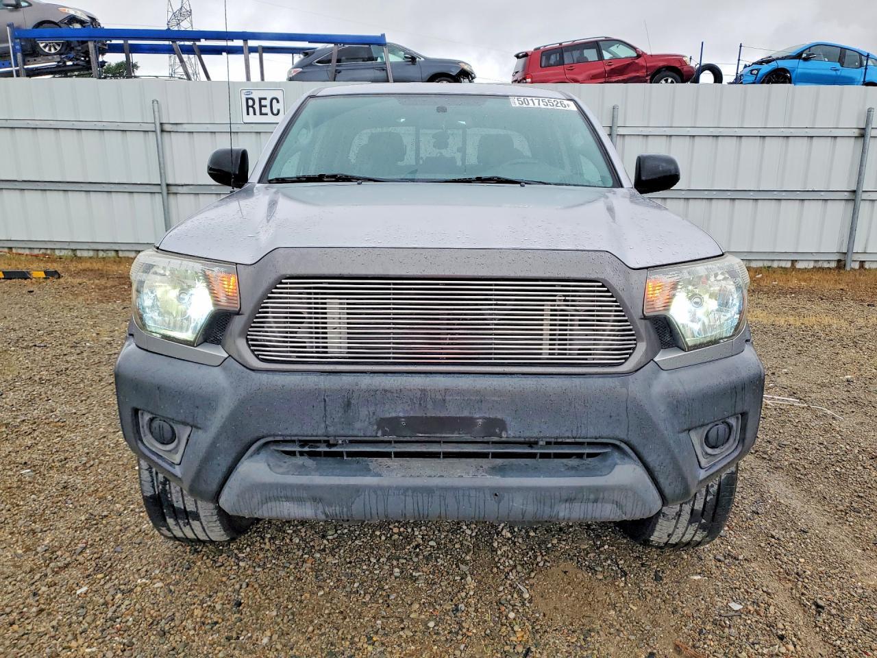 2015 TOYOTA TACOMA