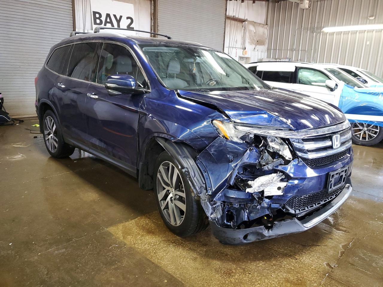 2017 HONDA PILOT