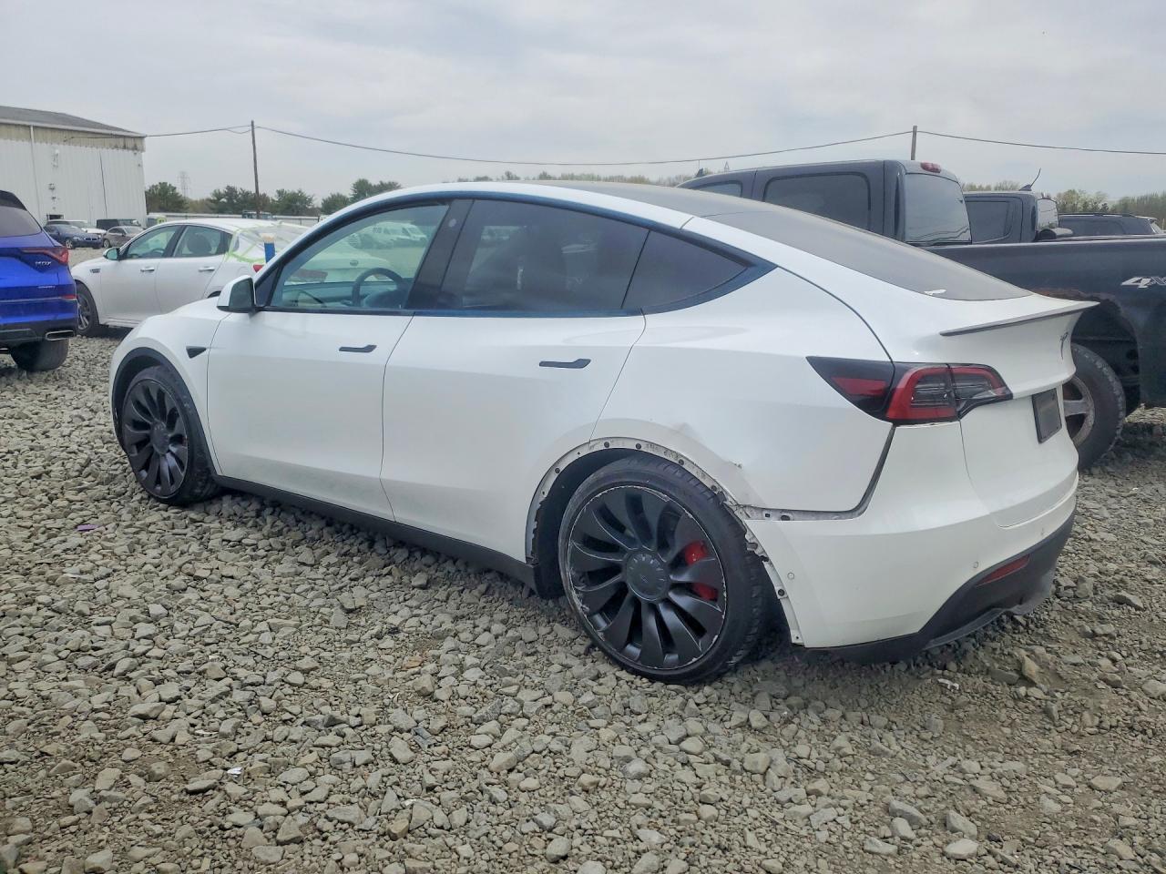 2022 TESLA MODEL Y