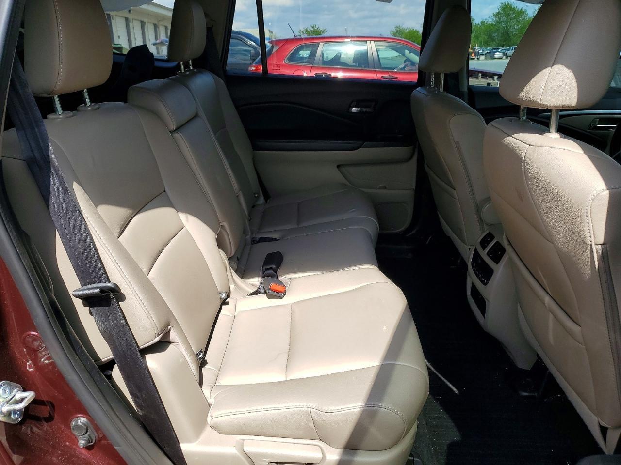2017 HONDA PILOT