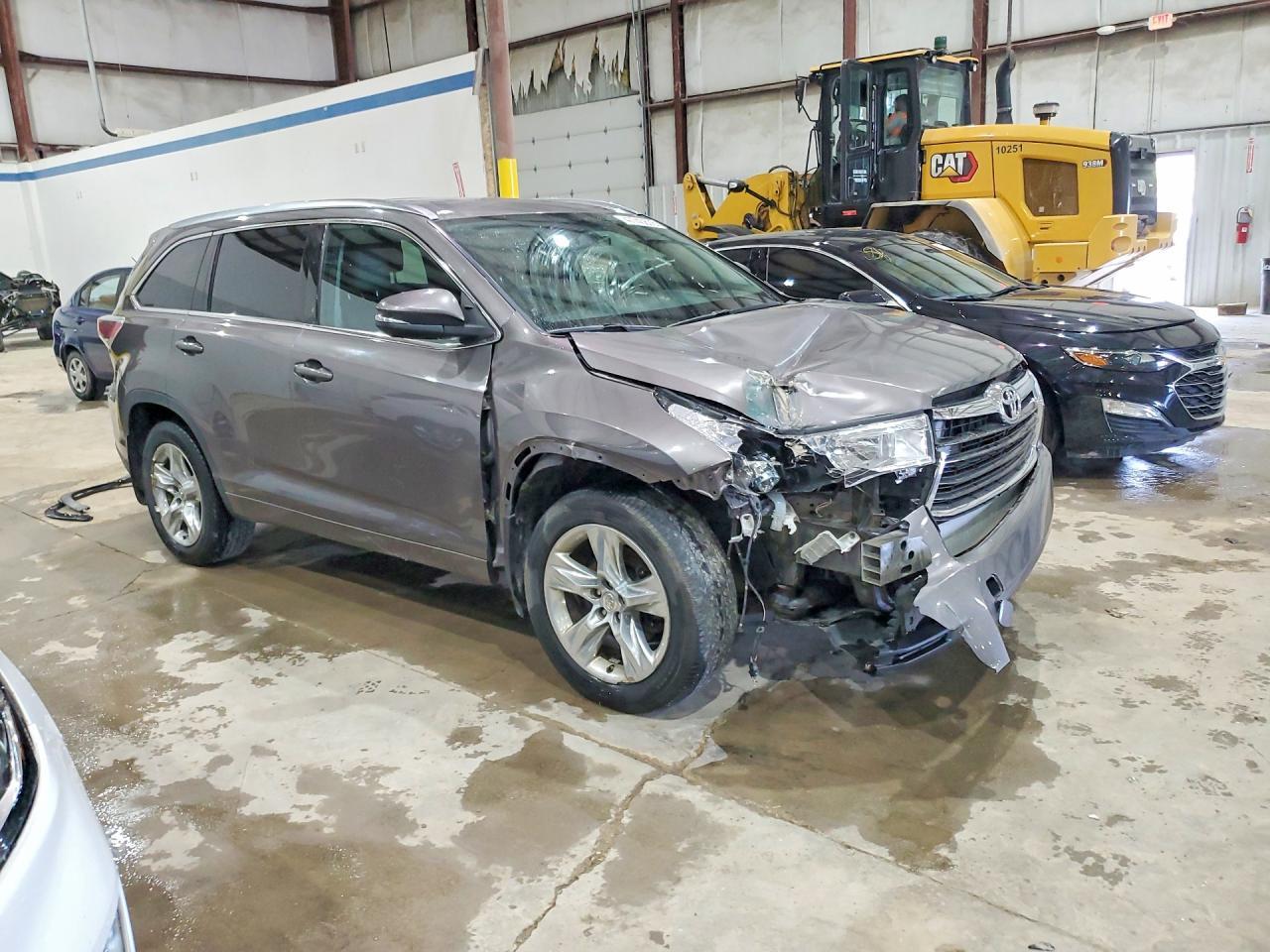 2014 TOYOTA HIGHLANDER