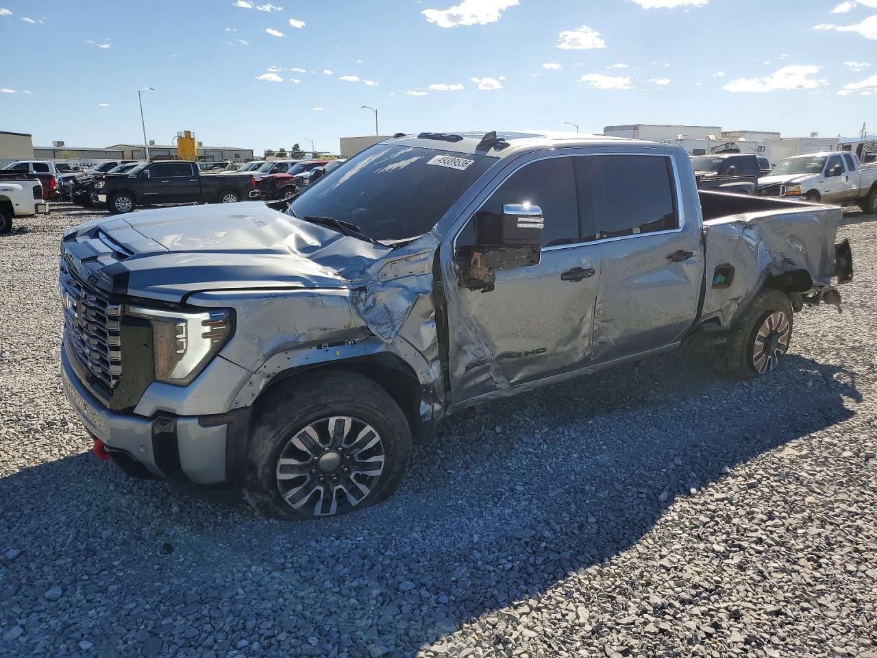 2025 GMC Sierra