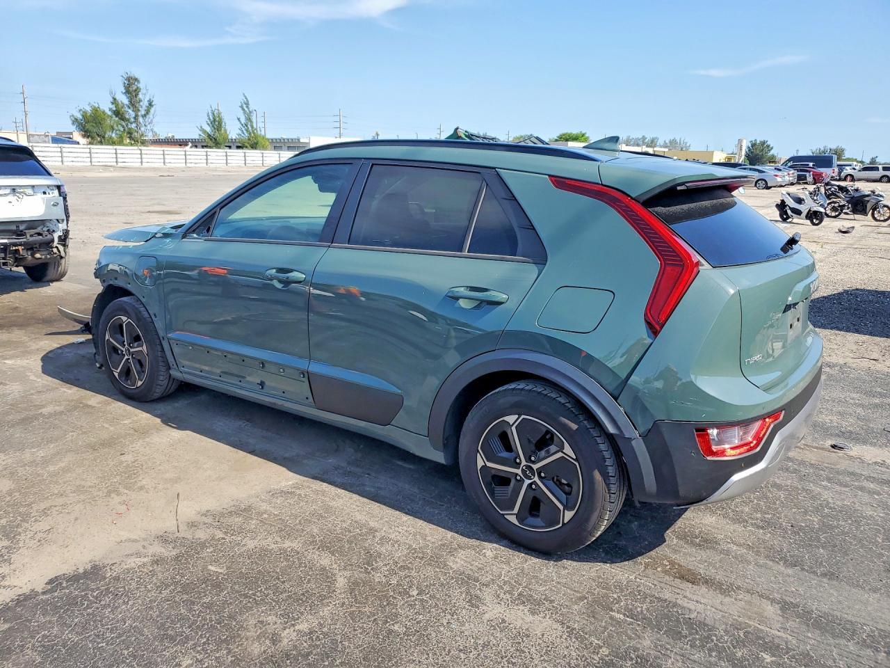 2023 KIA Niro