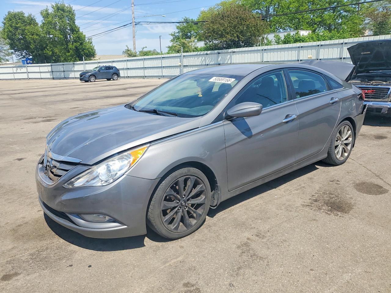 2013 HYUNDAI SONATA