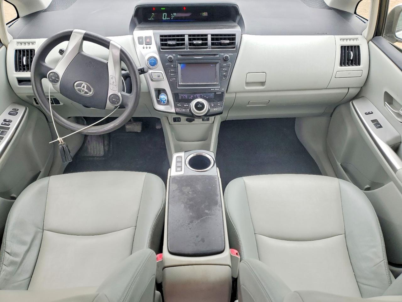 2012 TOYOTA PRIUS V