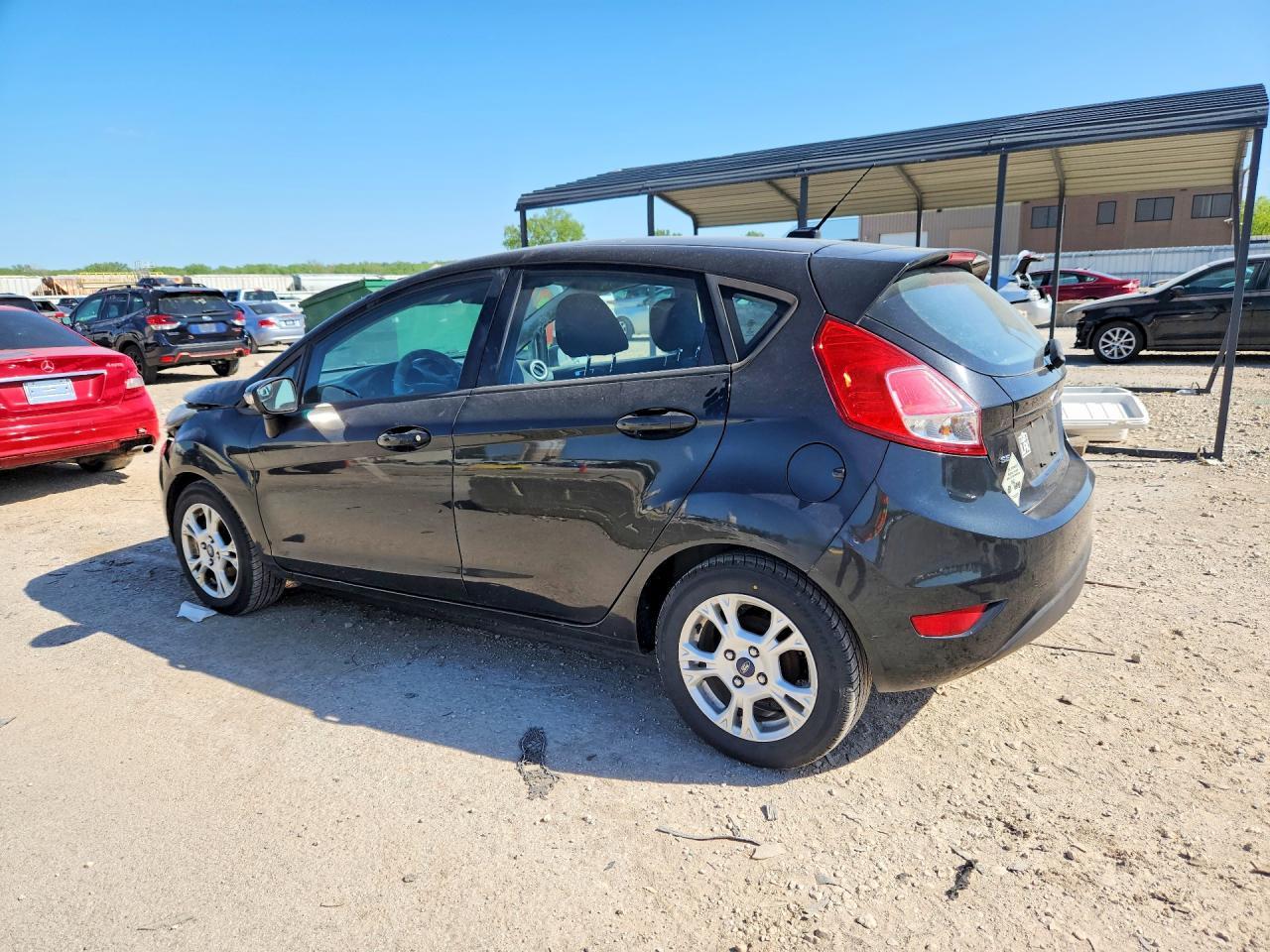 2015 FORD Fiesta