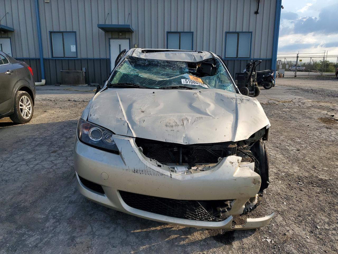 2005 MAZDA 3