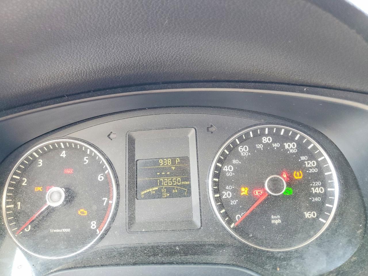 2013 VOLKSWAGEN JETTA