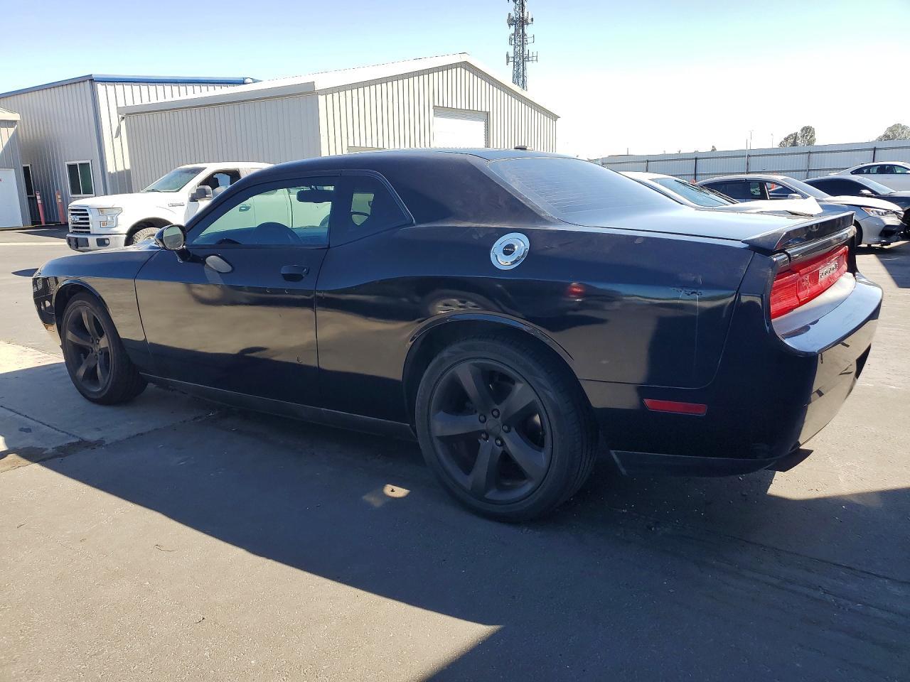 2013 DODGE Challenger