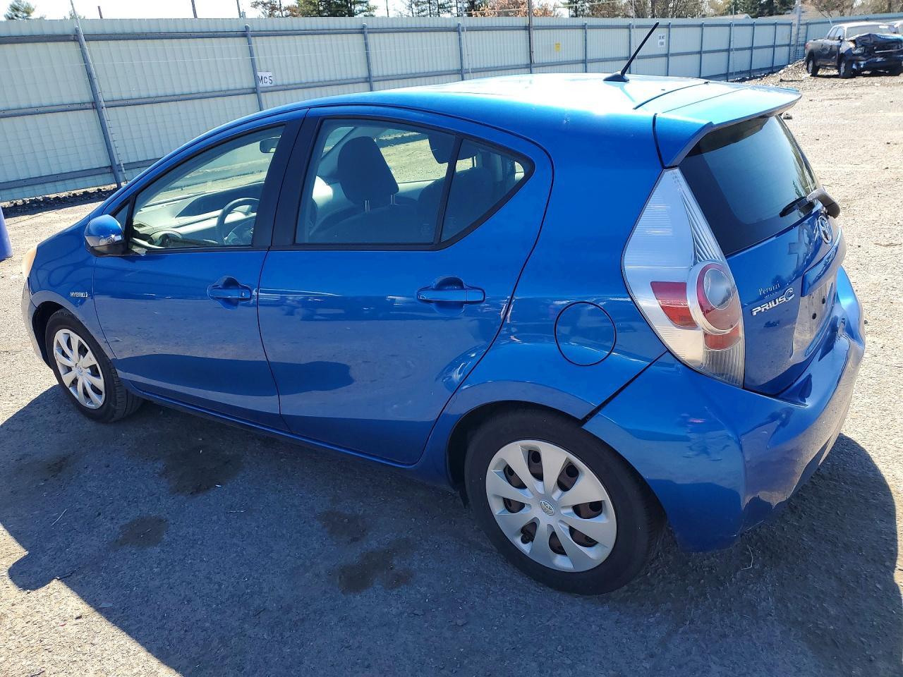 2012 TOYOTA Prius c