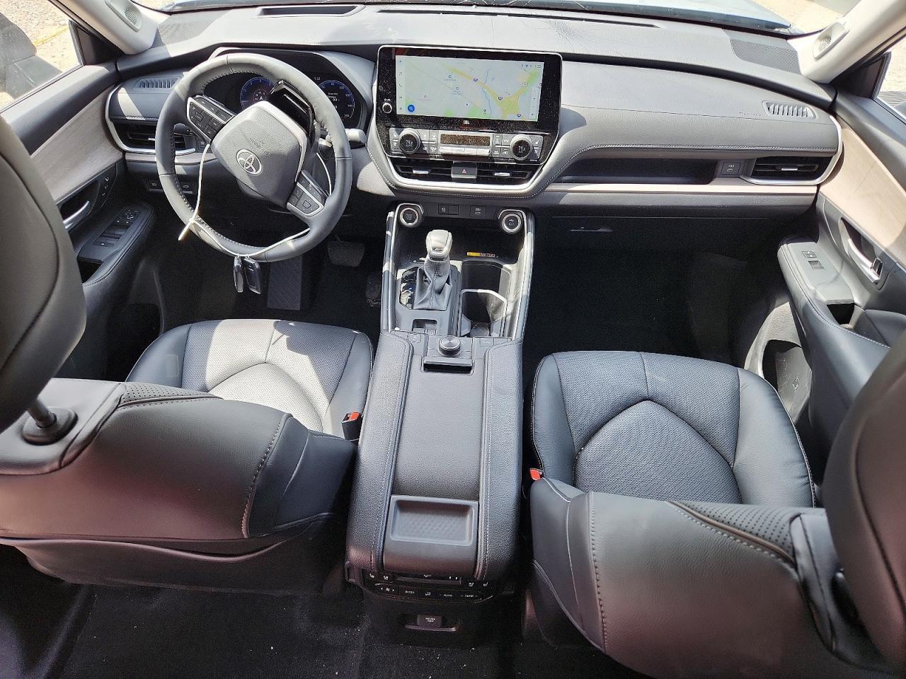 2025 TOYOTA HIGHLANDER