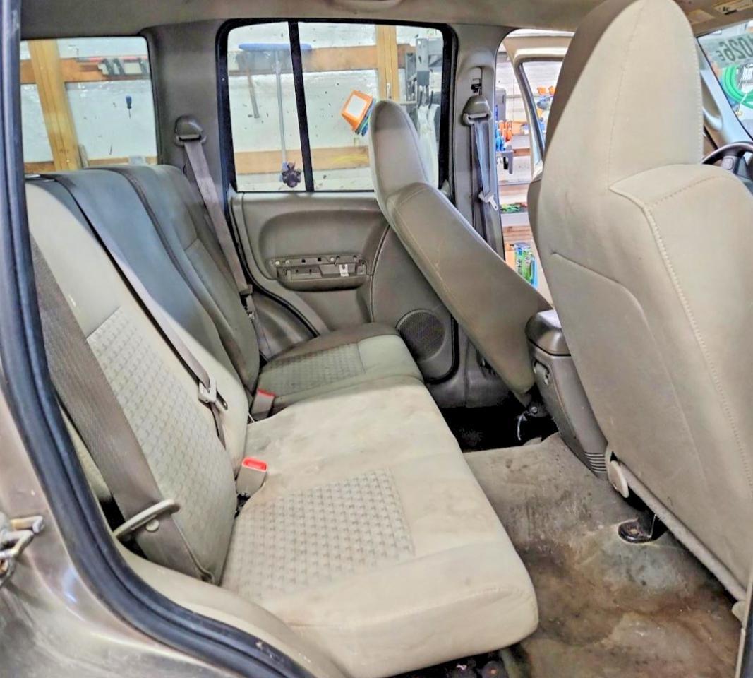 2006 JEEP Liberty