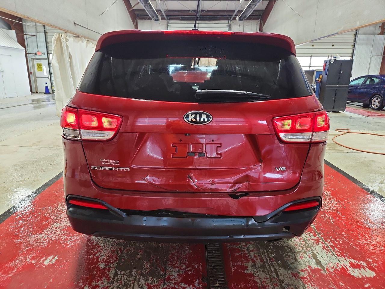 2016 KIA SORENTO