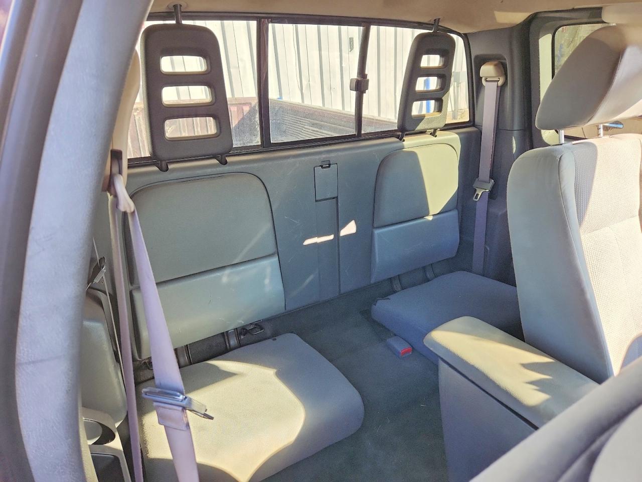 2005 DODGE Dakota