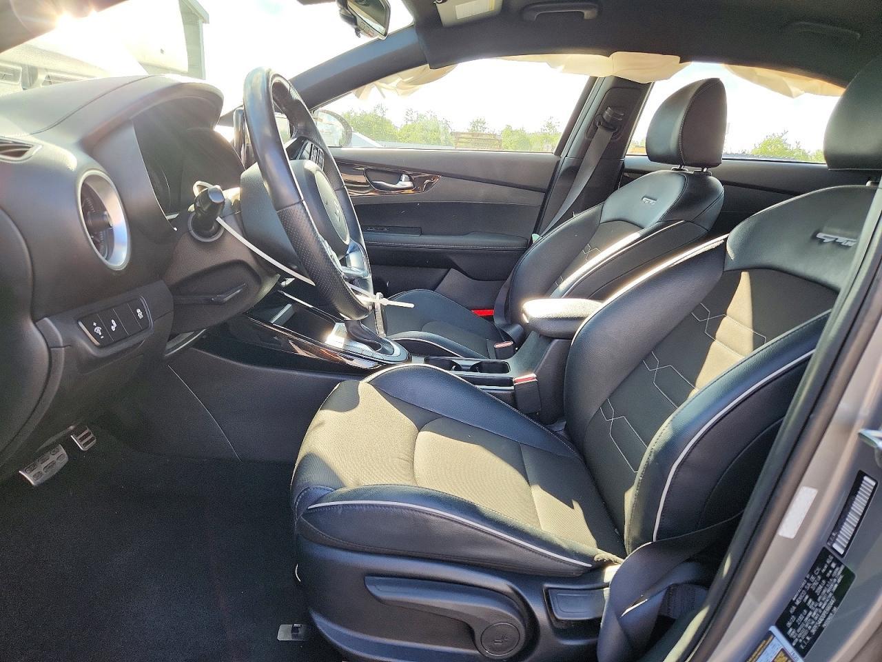 2023 KIA FORTE