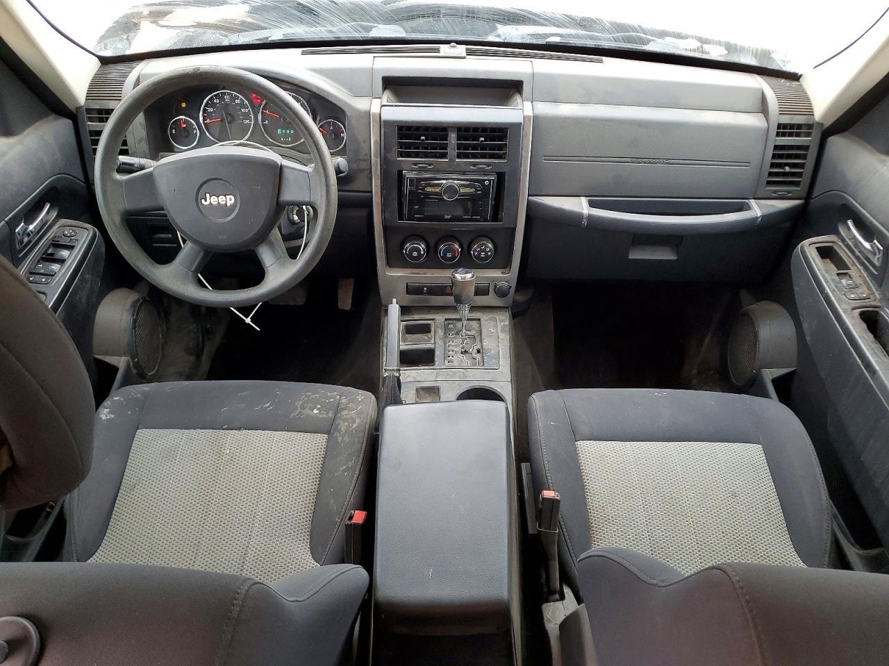 2010 JEEP Liberty