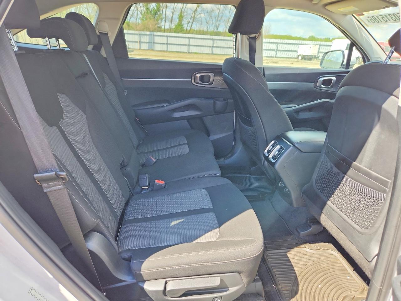 2023 KIA SORENTO