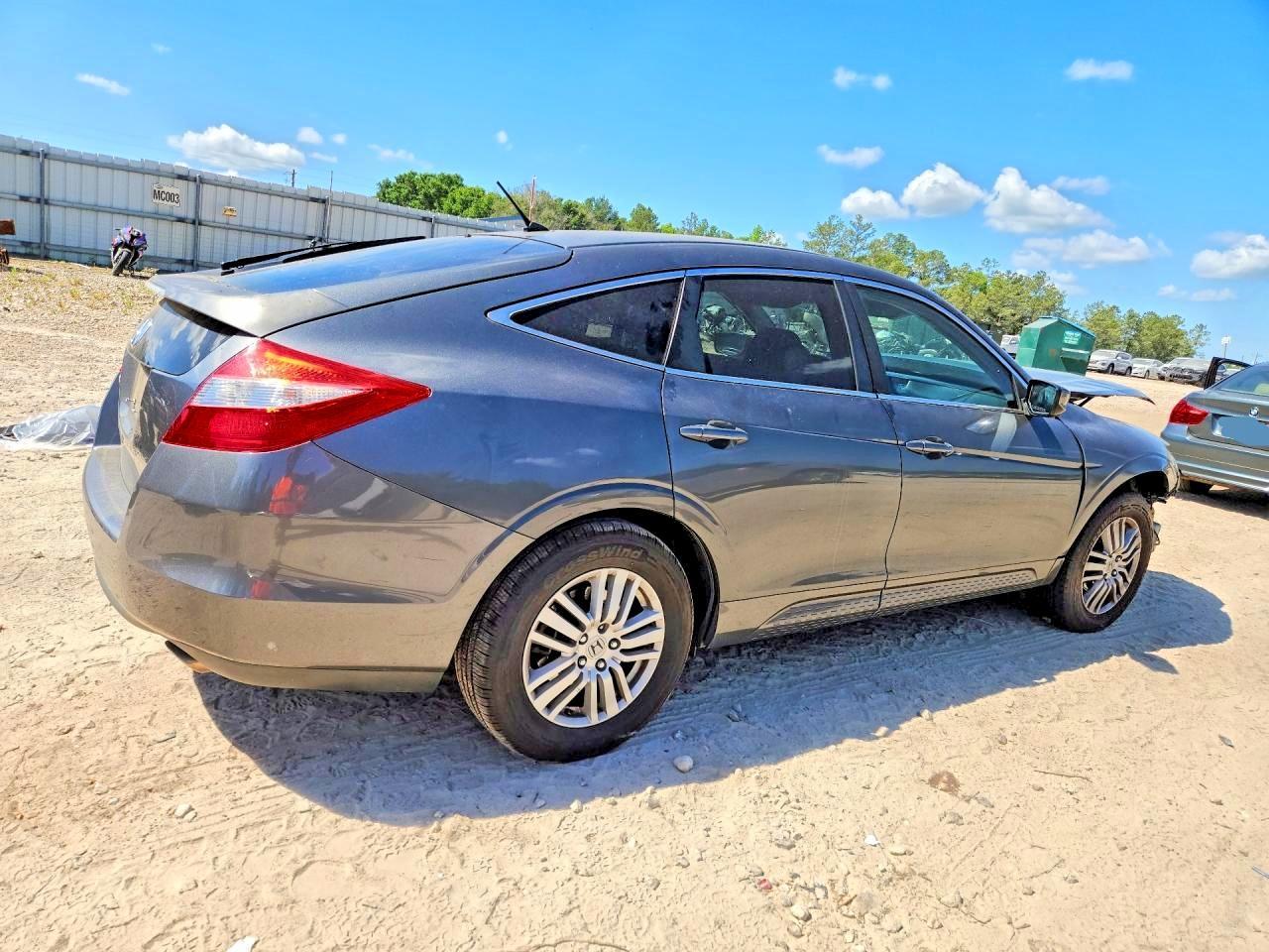 2012 HONDA Crosstour