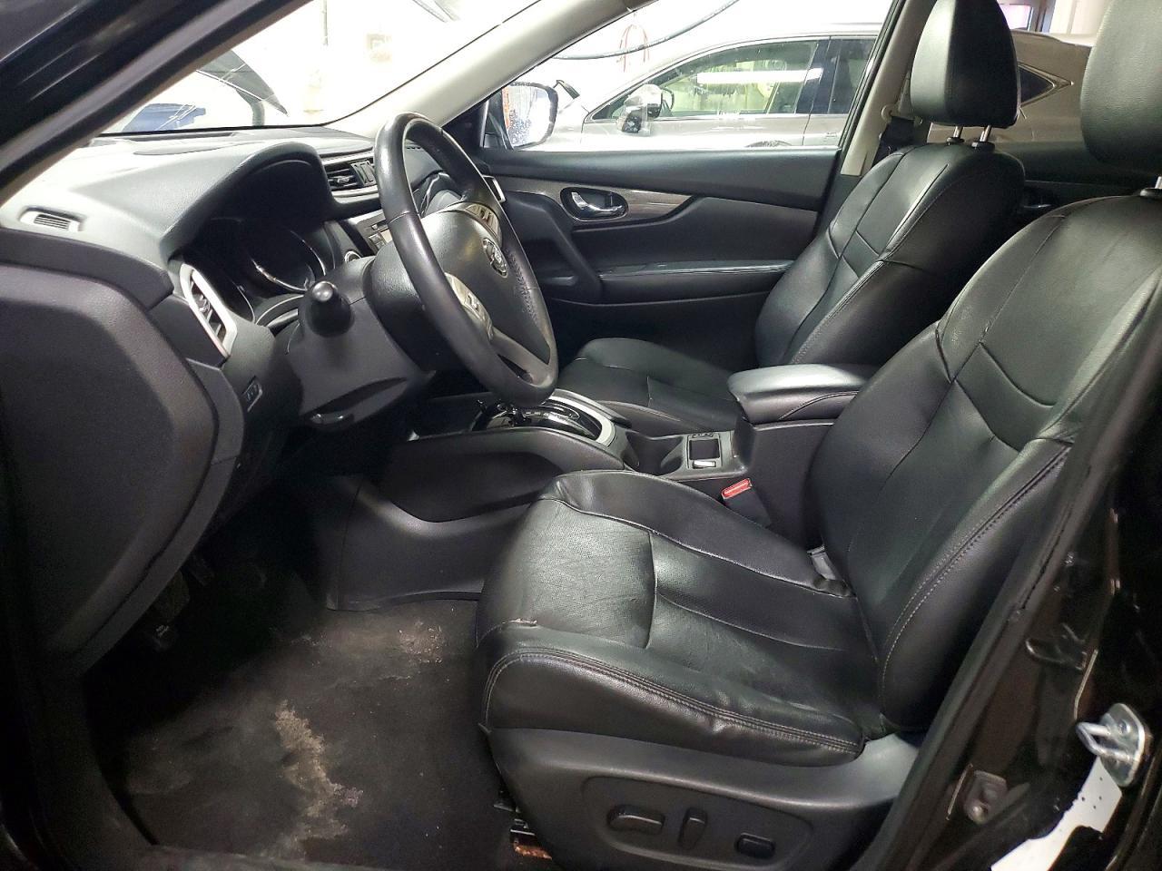 2016 NISSAN ROGUE