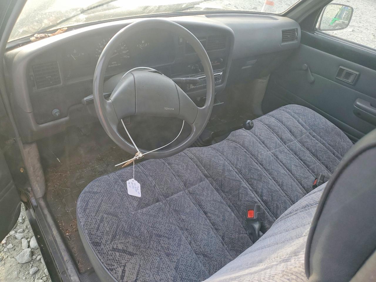 1989 TOYOTA Pickup