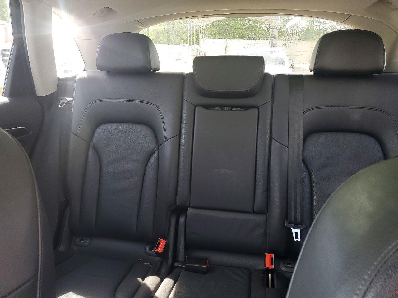 2015 AUDI Q5