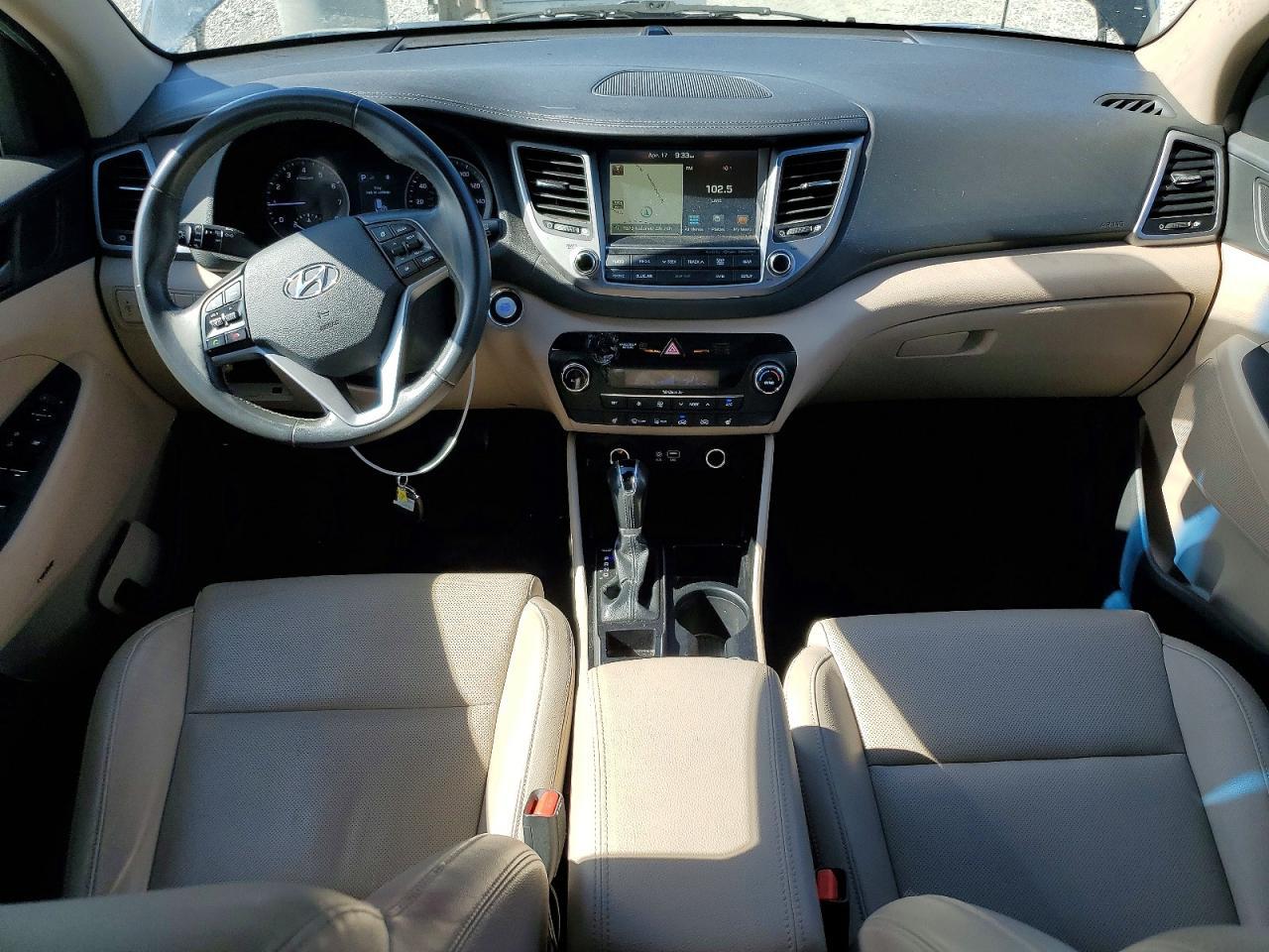 2017 HYUNDAI TUCSON
