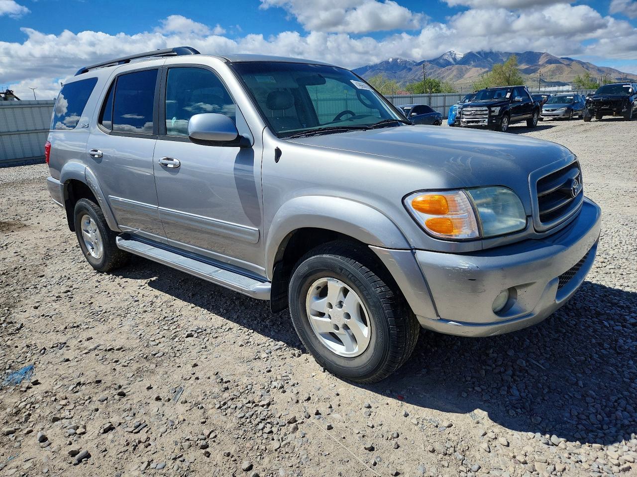 2003 TOYOTA Sequoia
