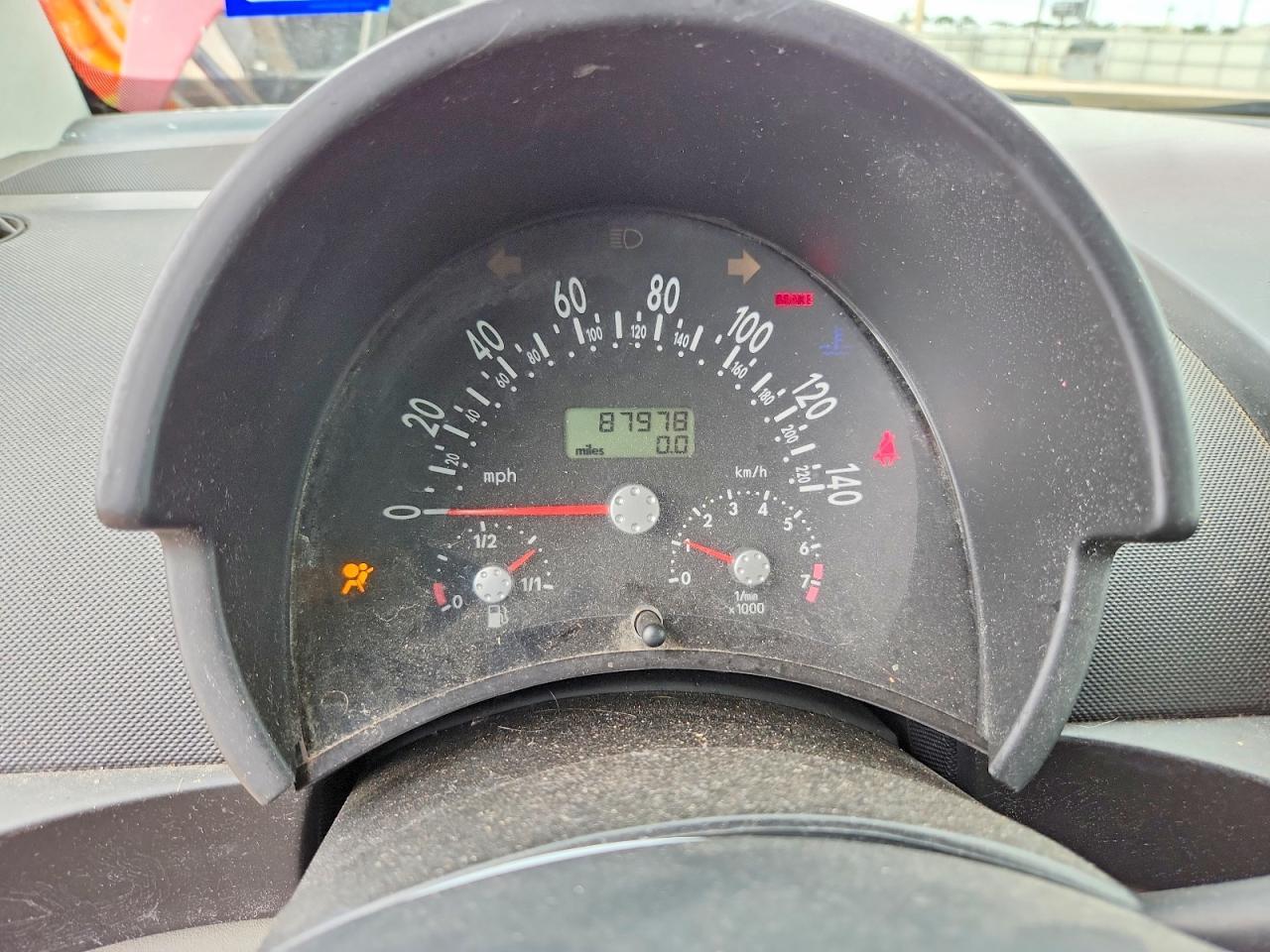2004 VOLKSWAGEN Beetle
