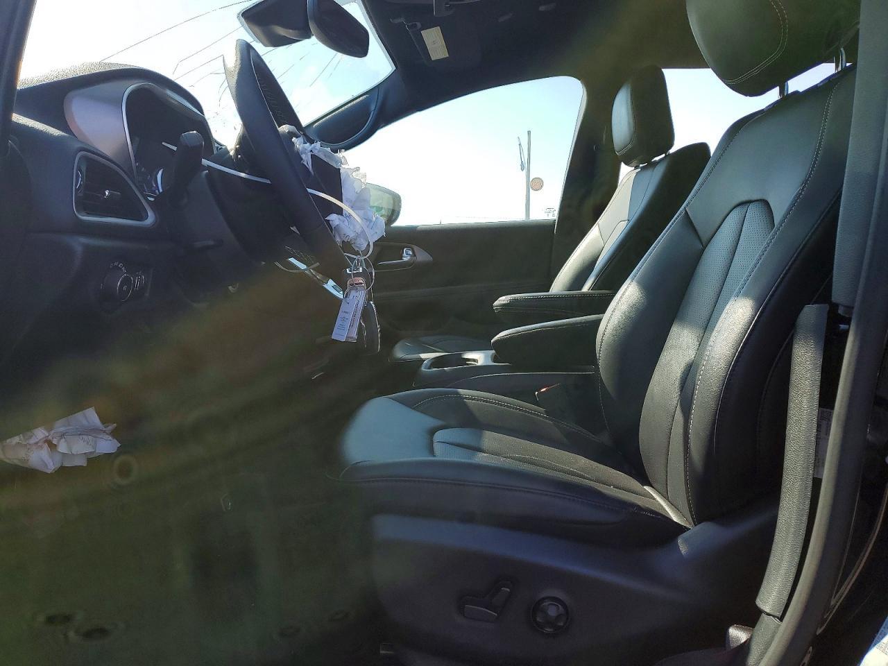 2025 CHRYSLER Pacifica