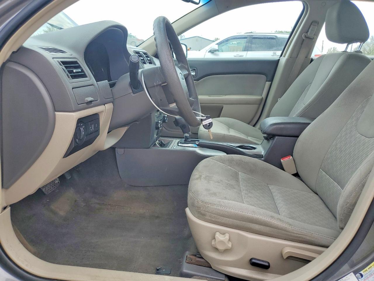 2010 FORD FUSION