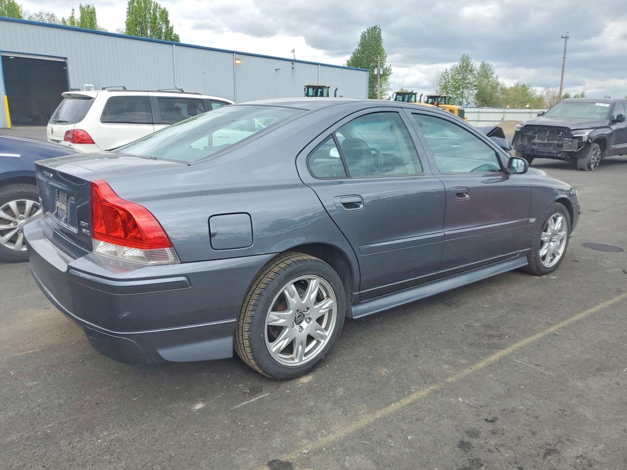 2006 VOLVO S60