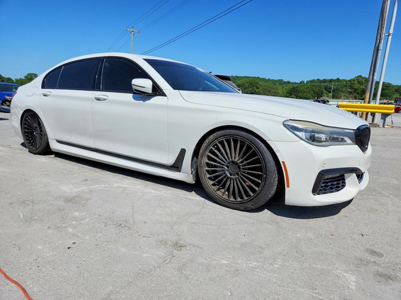 2016 BMW 7 series