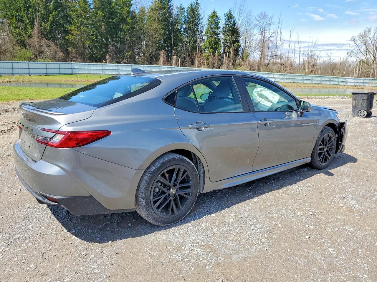 2025 TOYOTA CAMRY