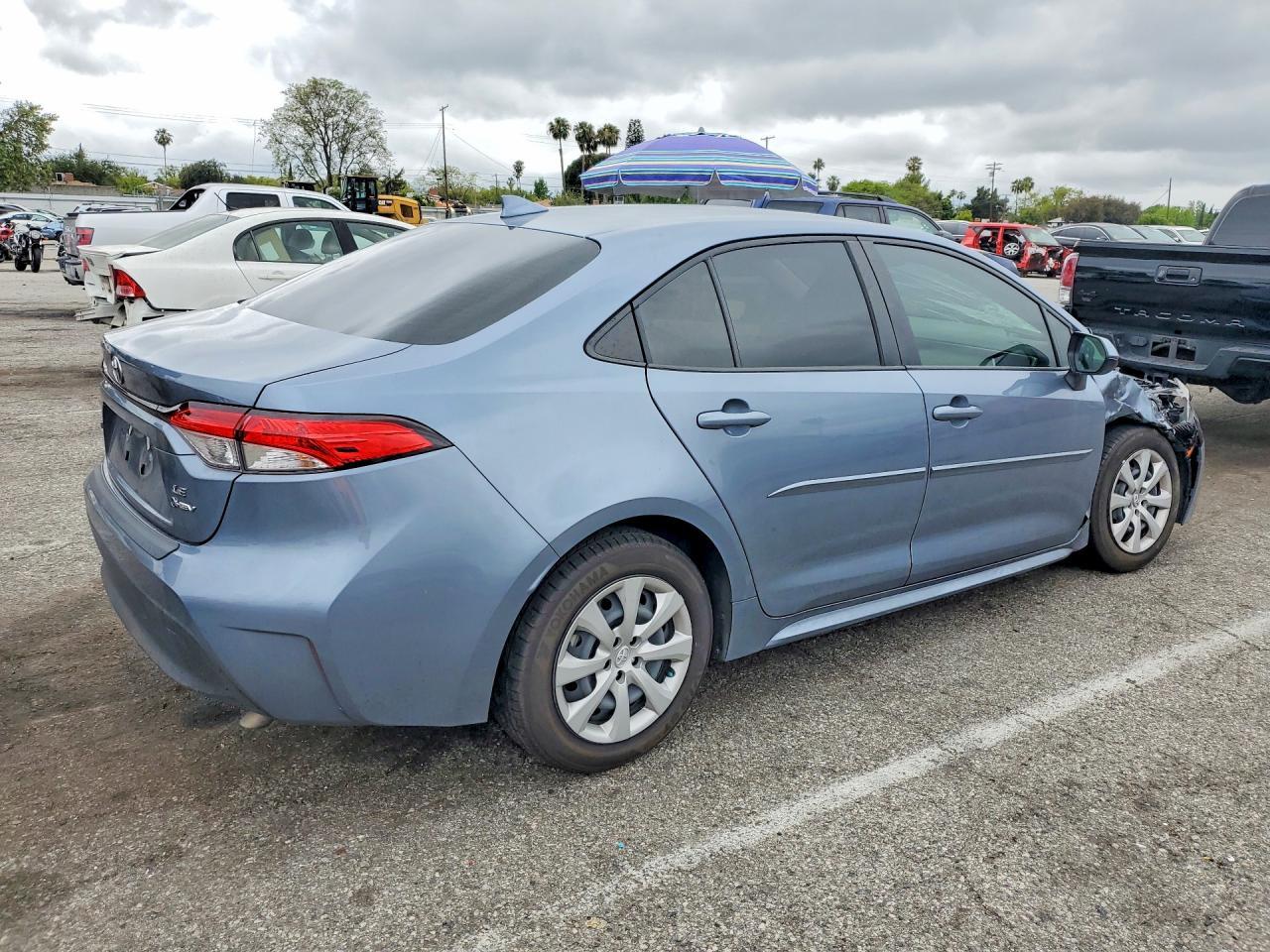2025 TOYOTA COROLLA