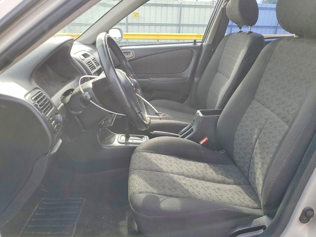 2001 TOYOTA COROLLA