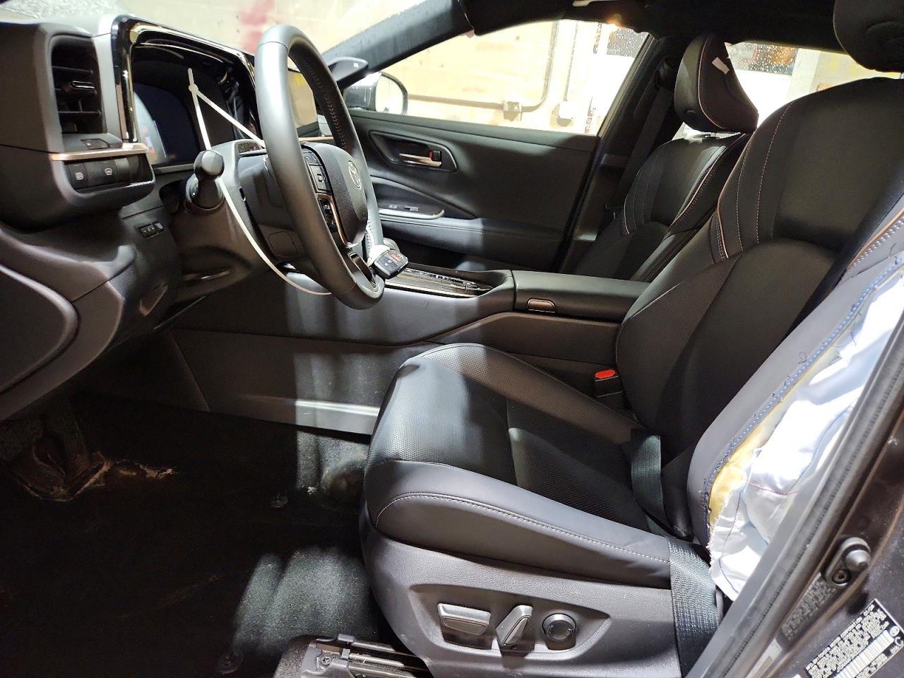 2024 TOYOTA Crown