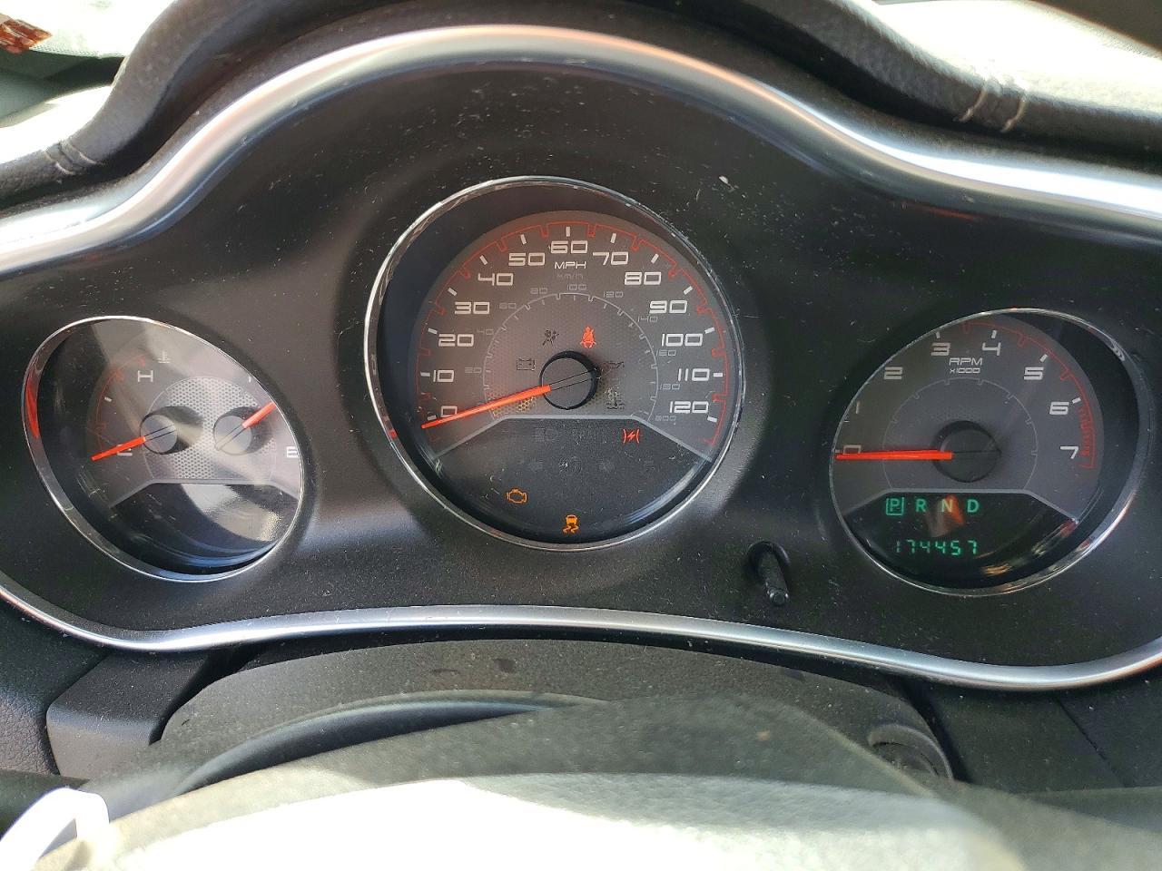 2011 DODGE Avenger