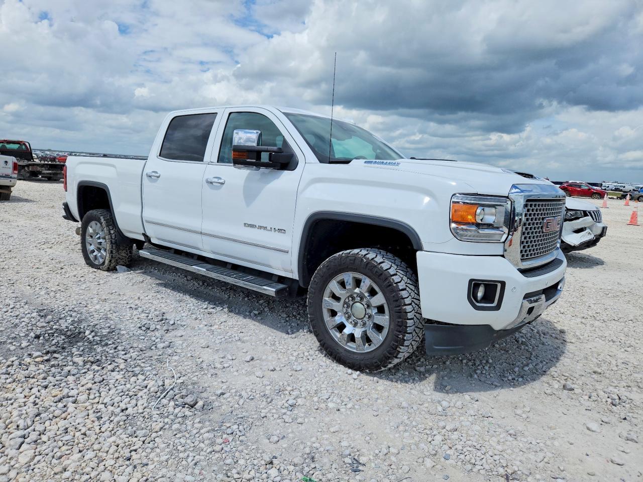 2017 GMC Sierra2500