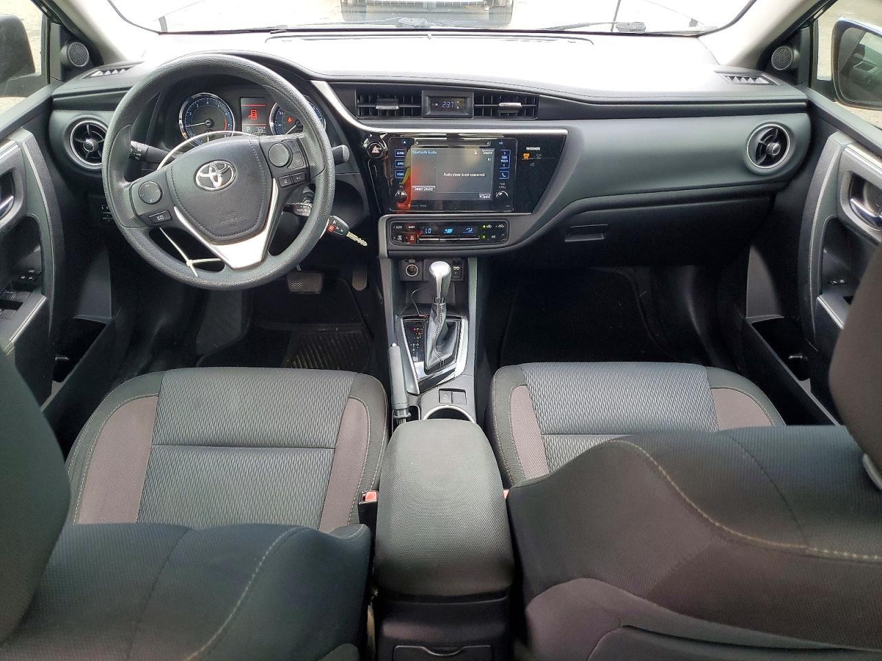 2017 TOYOTA COROLLA